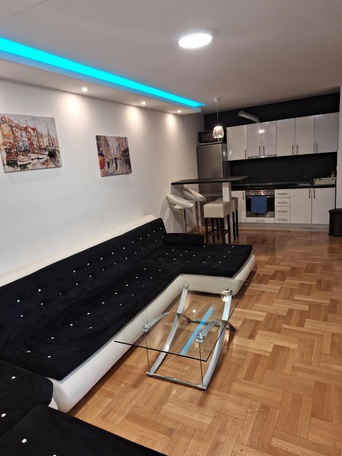 Luks Apartment バニャ・ルカ エクステリア 写真