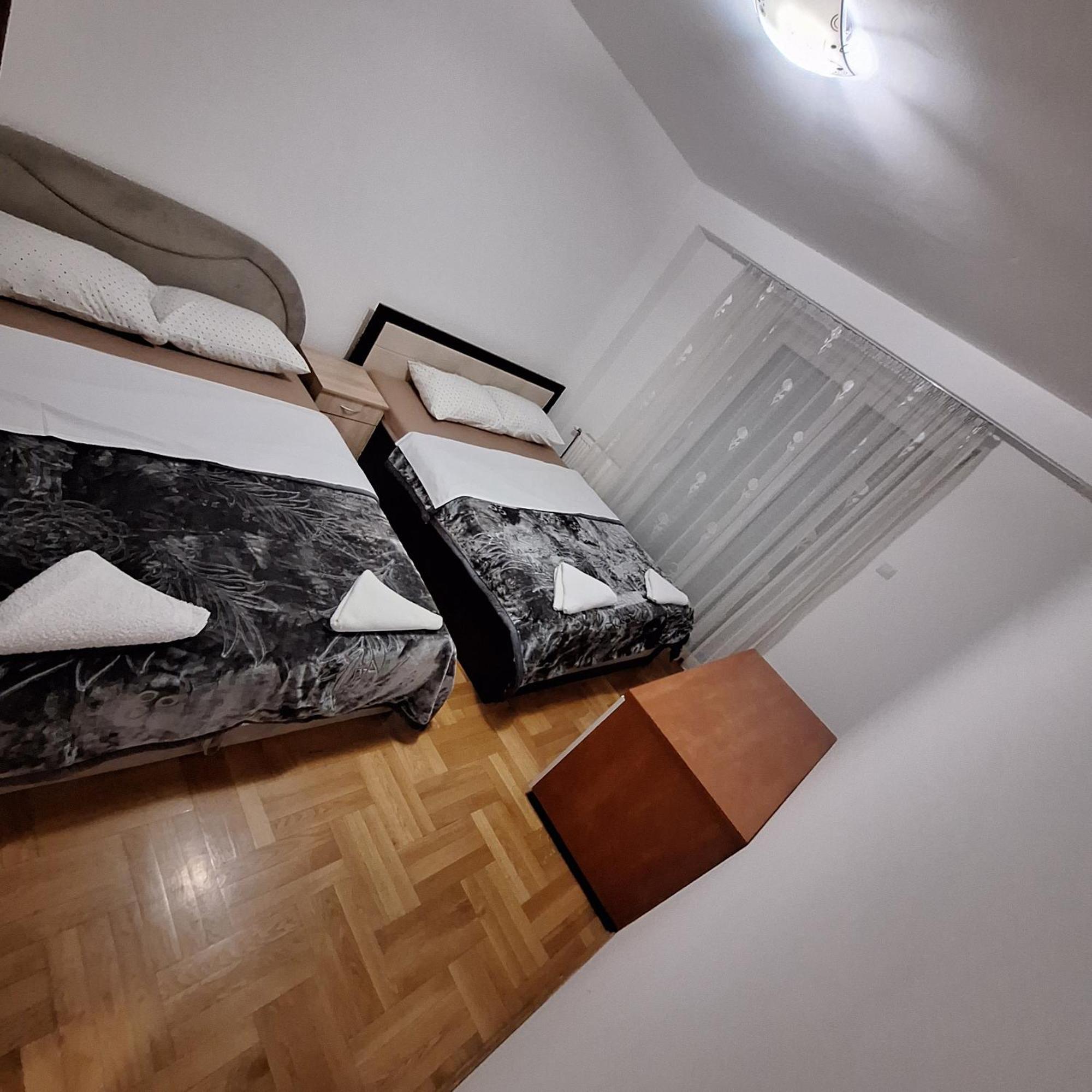 Luks Apartment バニャ・ルカ エクステリア 写真