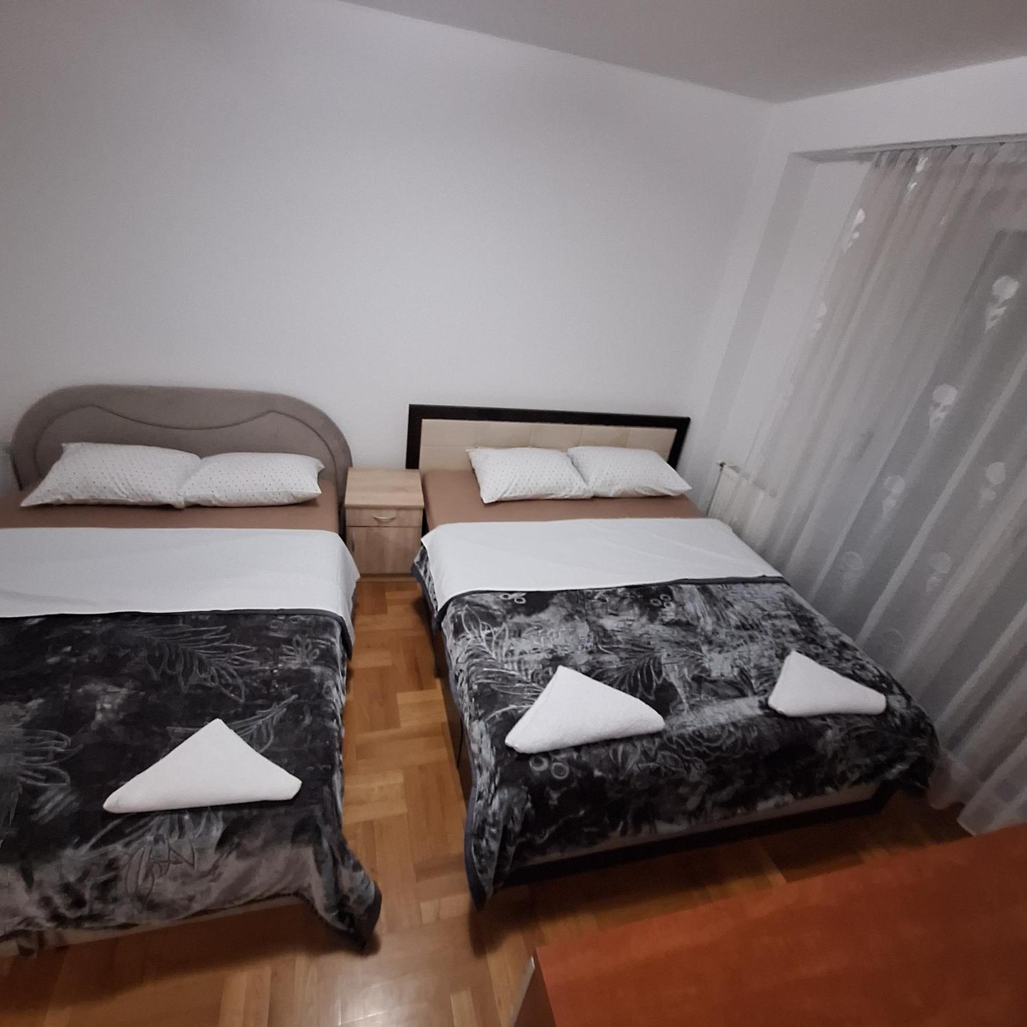 Luks Apartment バニャ・ルカ エクステリア 写真