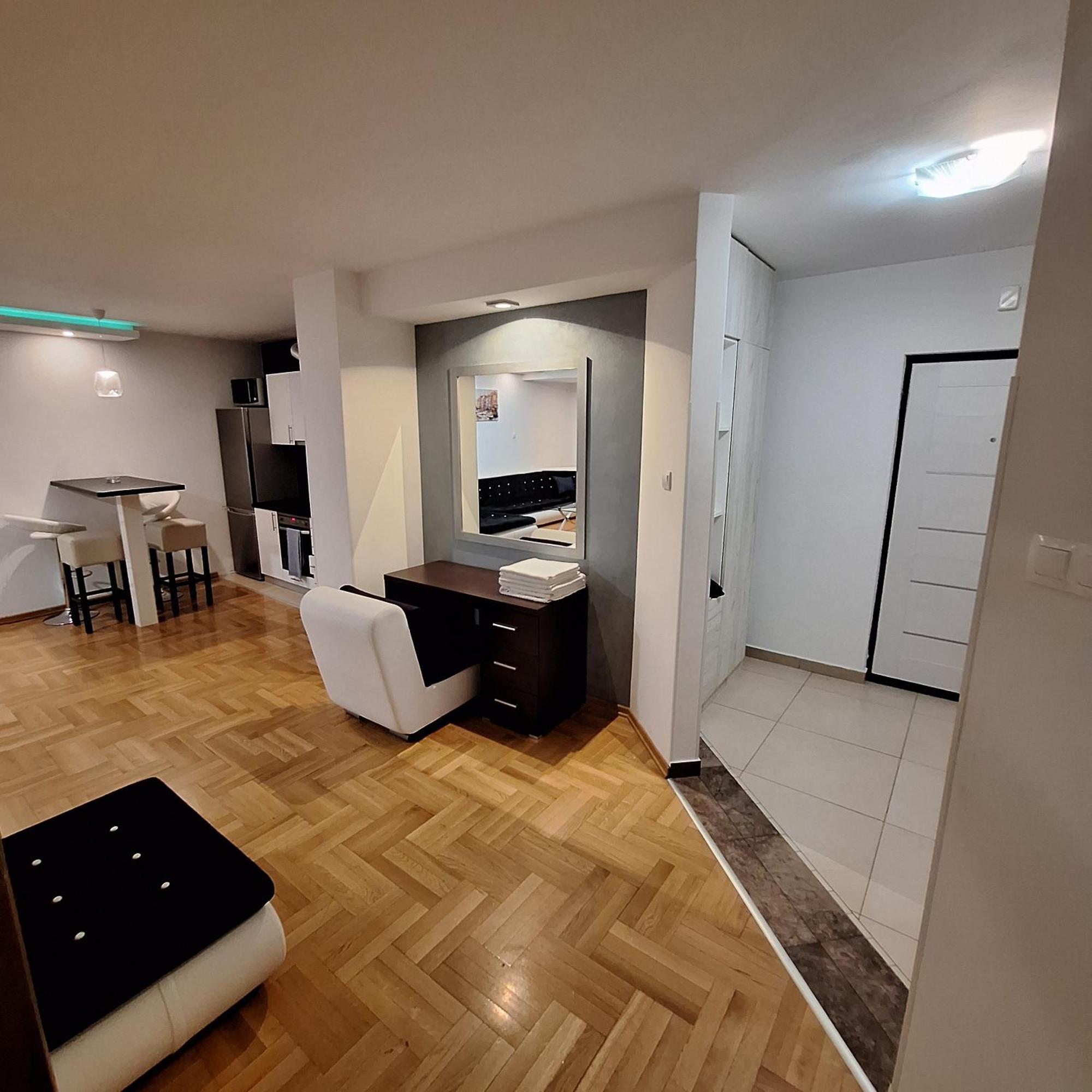 Luks Apartment バニャ・ルカ エクステリア 写真