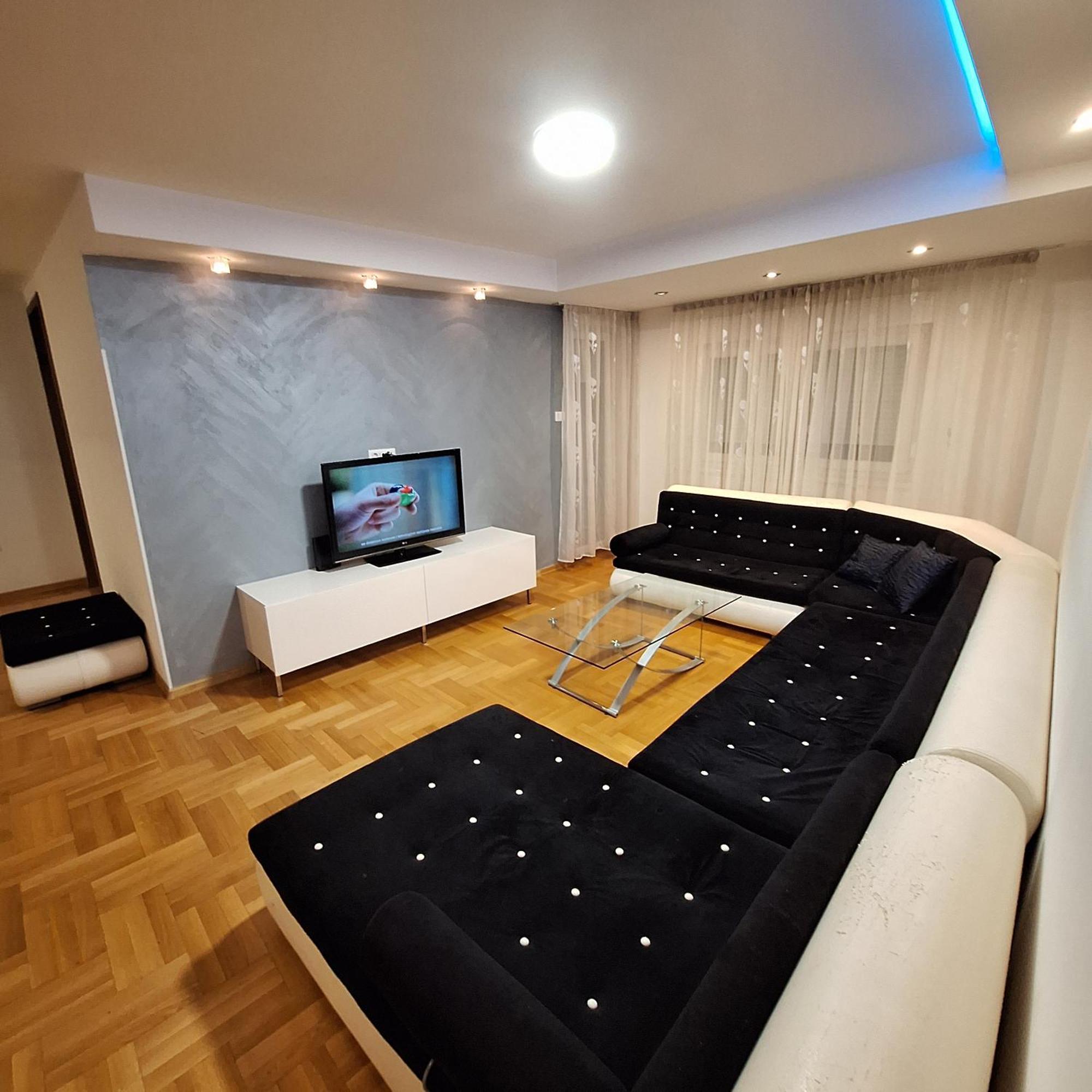 Luks Apartment バニャ・ルカ エクステリア 写真